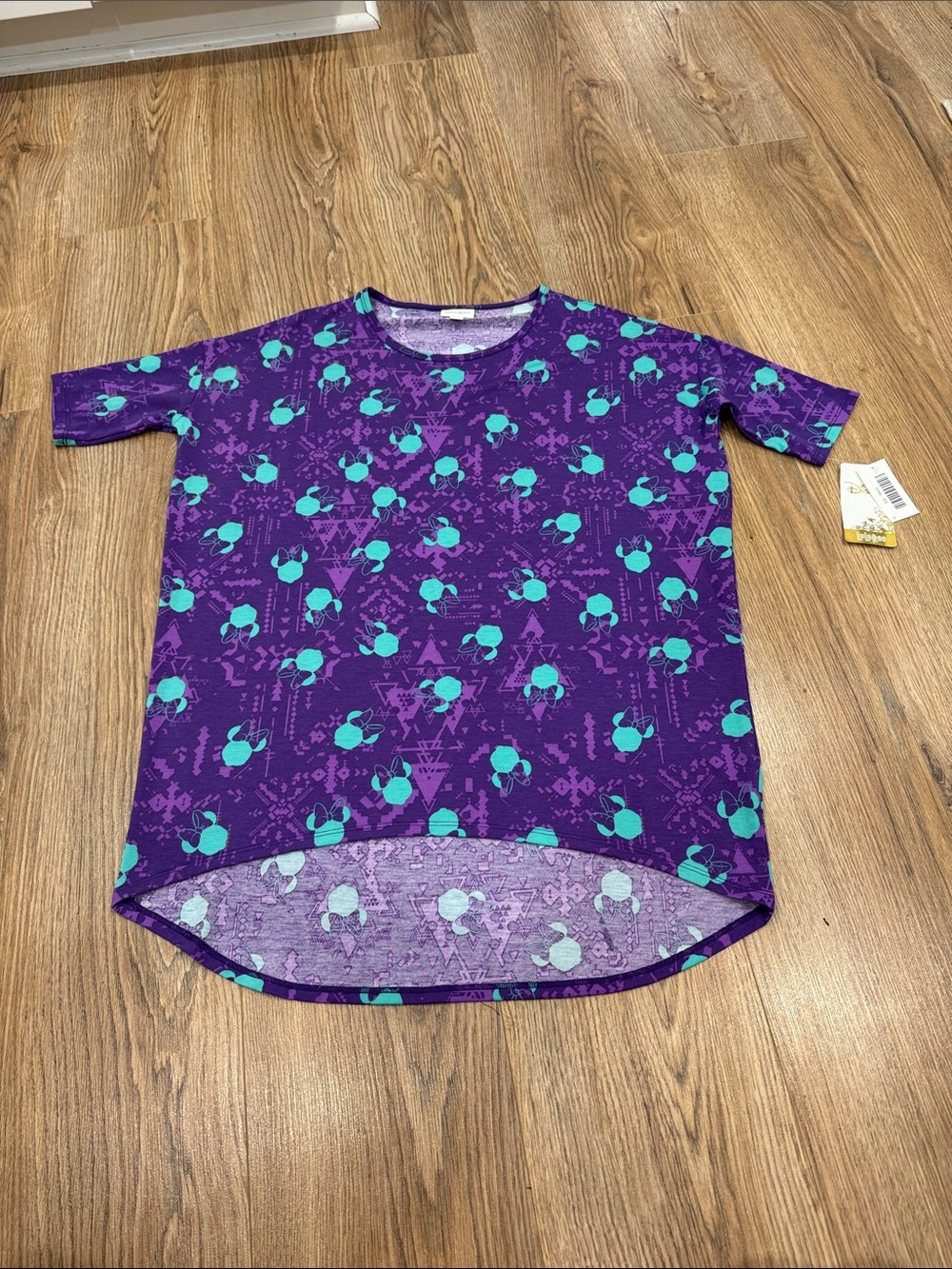 LuLaRoe Purple Short Sleeve Tee with Teal Minnie Mouse Dot Pattern